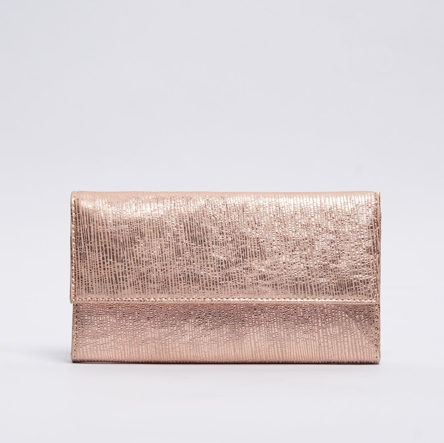 Luxe Leather Wallet Shimmering Peach