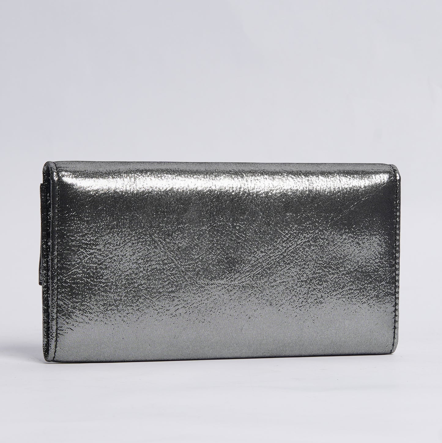 Luxe Leather Wallet Shimmering Silver